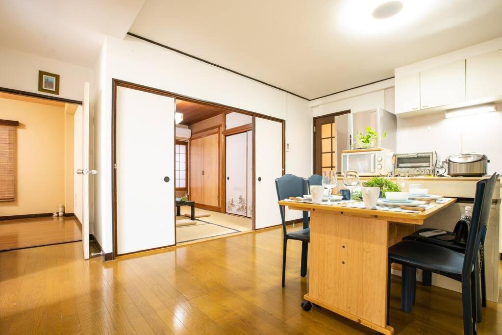 泊露hakuro 3階 Apartment Tokyo Bagian luar foto